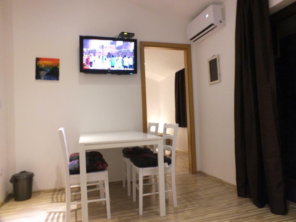 Apartmani Barisic 브로다리카 외부 사진