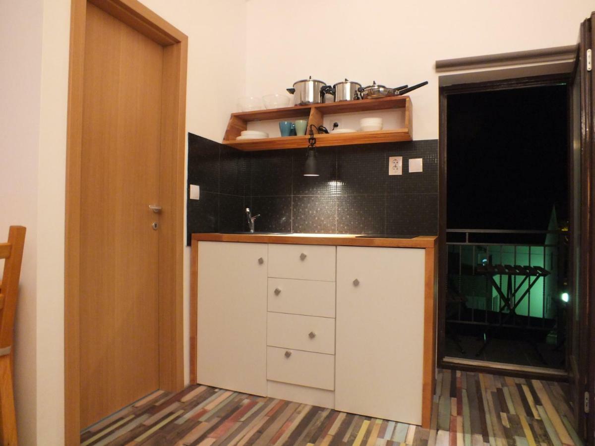 Apartmani Barisic 브로다리카 외부 사진