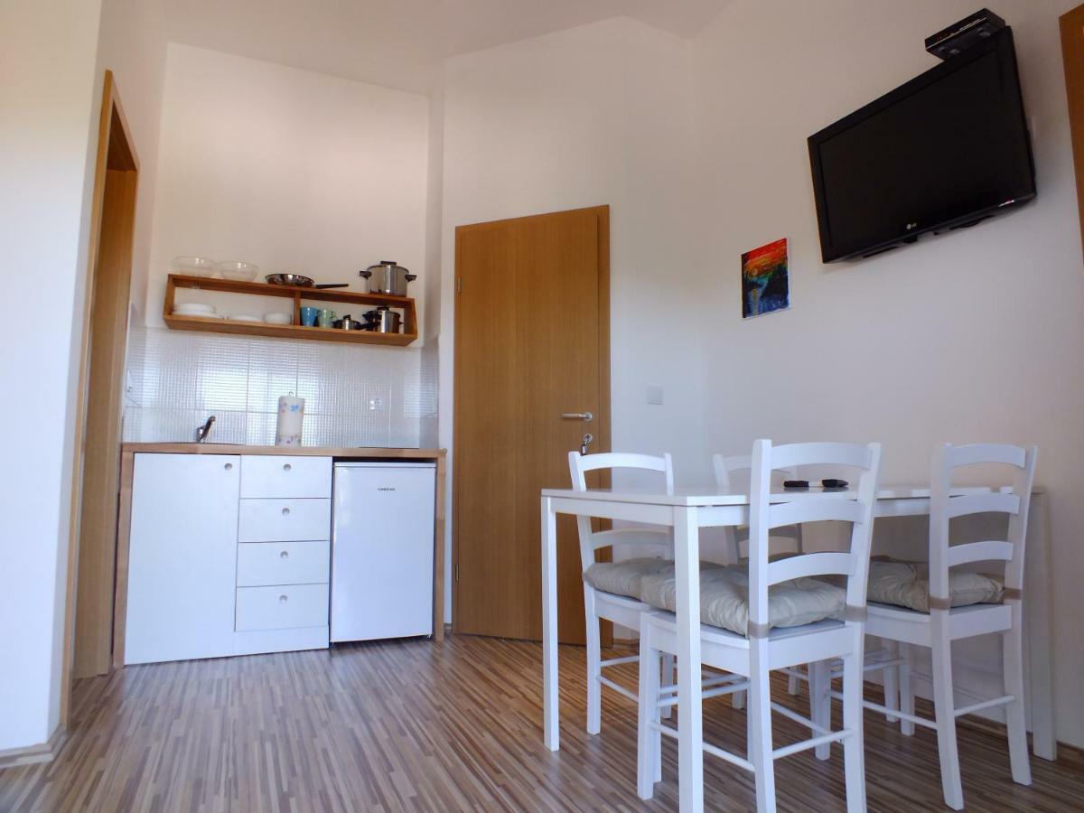 Apartmani Barisic 브로다리카 외부 사진